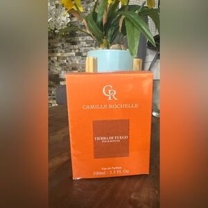 Camille Rochelle Tierra de Fuego Eau de Parfum